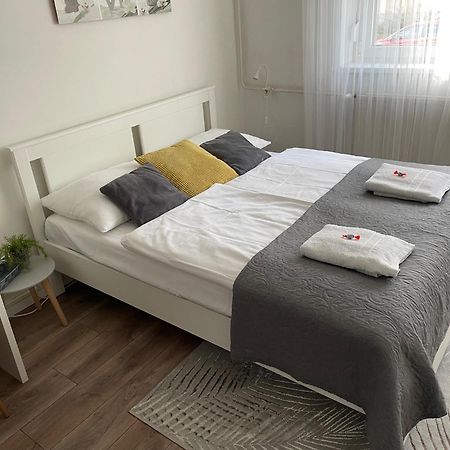 Magnolia Apartman Győr Eksteriør billede